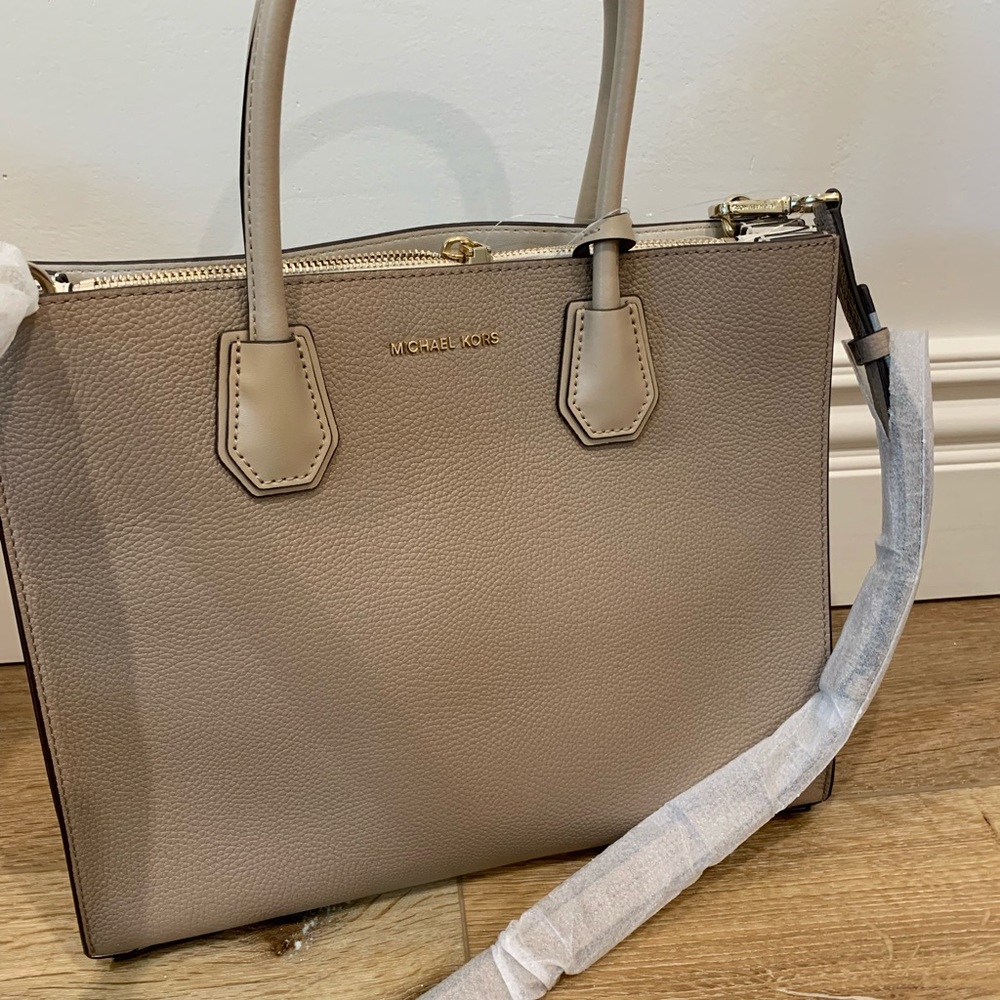 Brand new michael kors bag